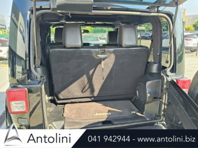 Jeep Wrangler 2.8 CRD DPF Sahara Auto (11)