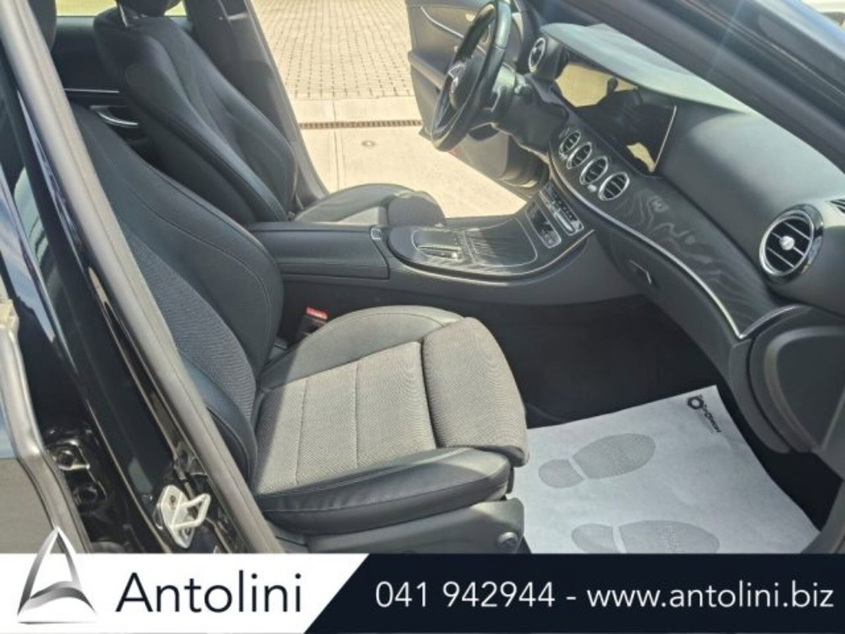 Mercedes-Benz Classe E 220 d 4Matic Auto Sport (15)