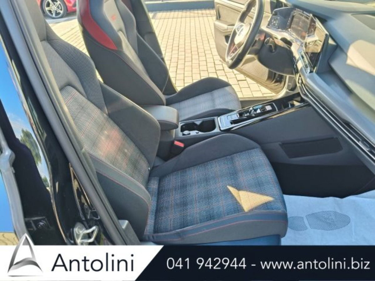 Volkswagen Golf 2.0 tsi GTI MT Ultimate 245cv (14)