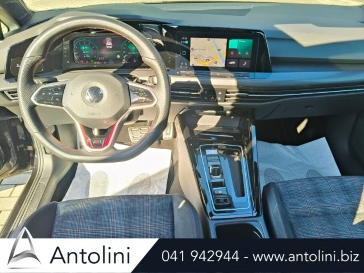 Volkswagen Golf 2.0 tsi GTI MT Ultimate 245cv (16)