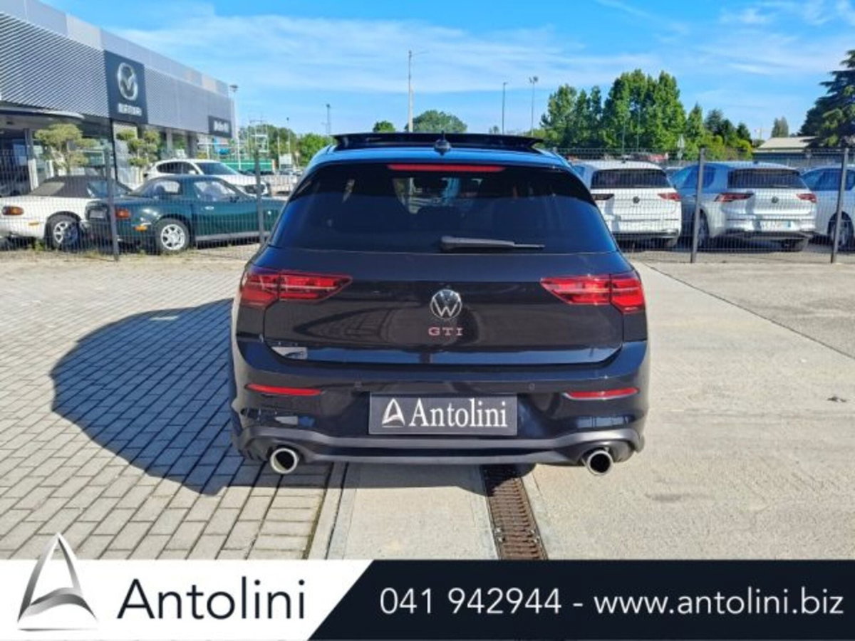 Volkswagen Golf 2.0 tsi GTI MT Ultimate 245cv (7)