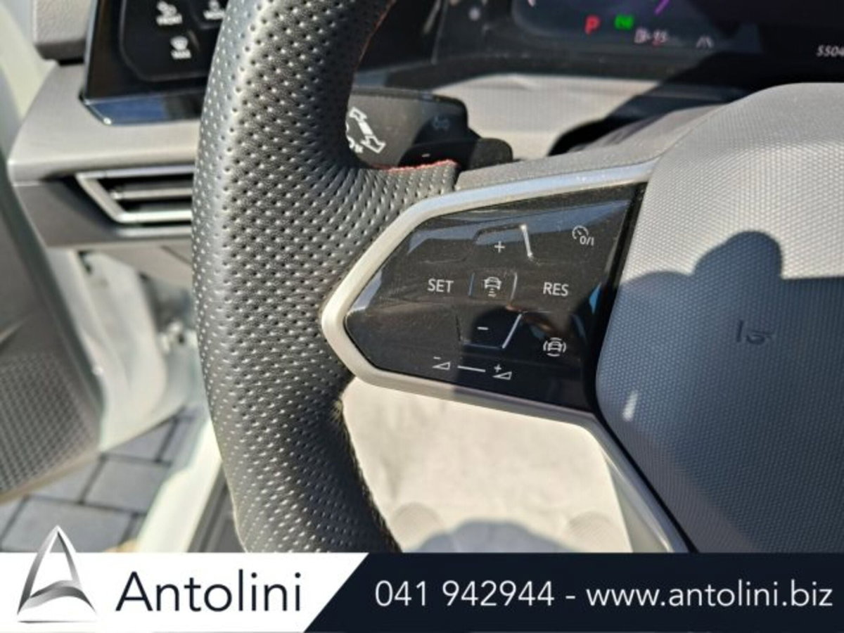 Volkswagen Golf 2.0 TSI GTI DSG (18)
