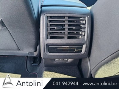 Volkswagen Golf 2.0 TSI GTI DSG (20)