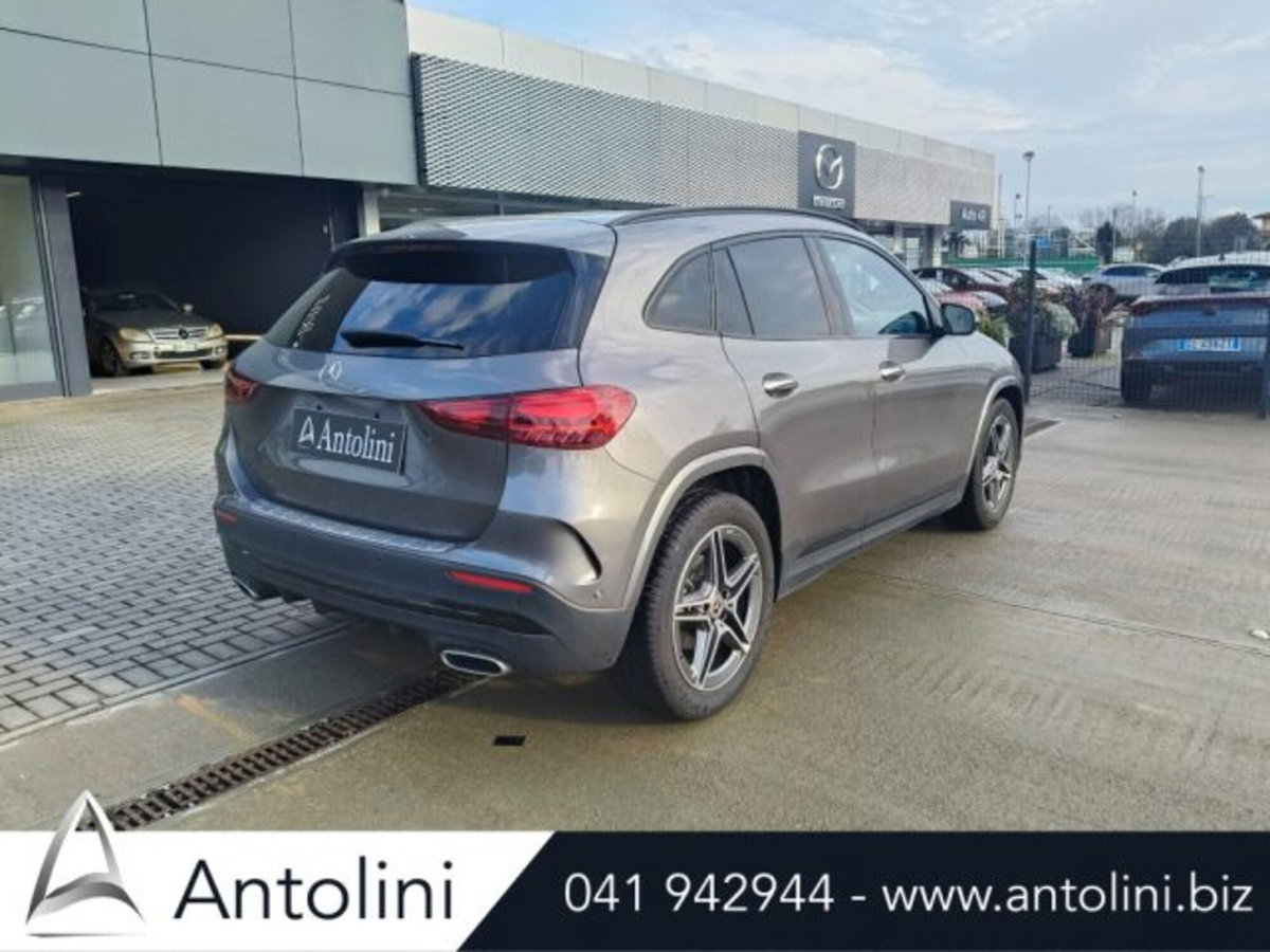 Mercedes-Benz GLA SUV 180 AMG Line Premium auto (8)