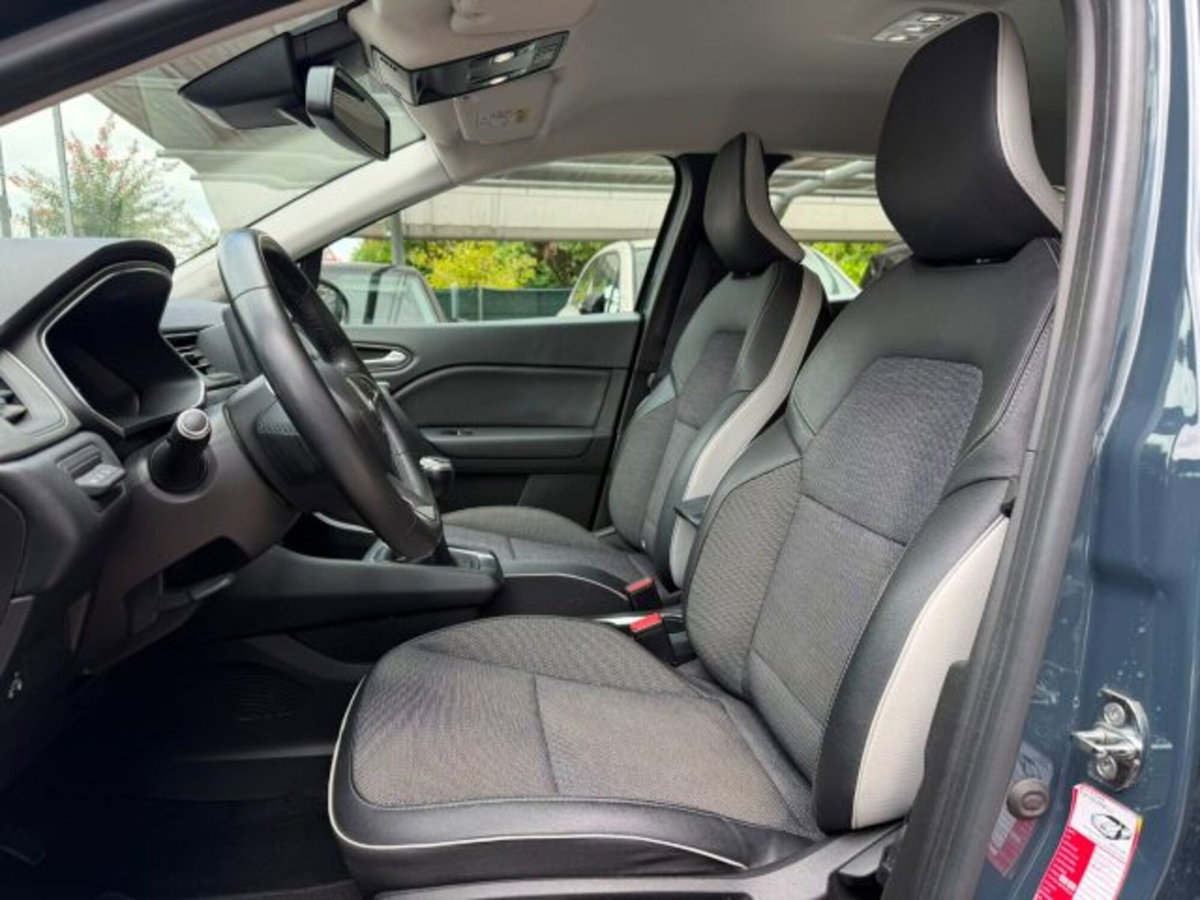 Renault Captur TCe 100 CV GPL FAP Intens (11)