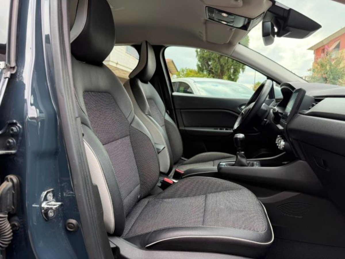 Renault Captur TCe 100 CV GPL FAP Intens (14)