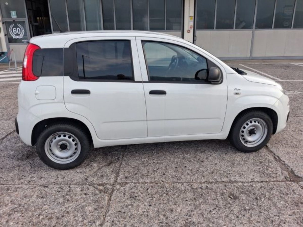Fiat Panda 1.0 firefly hybrid s&s 70cv 5p.ti (6)