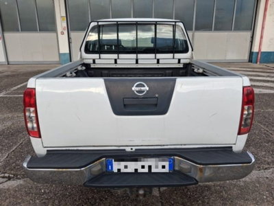 Nissan Navara 2.5 dCi 4 porte Double Cab XE (6)