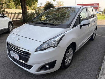 Peugeot 5008 BlueHDi 120 S&S Business usata