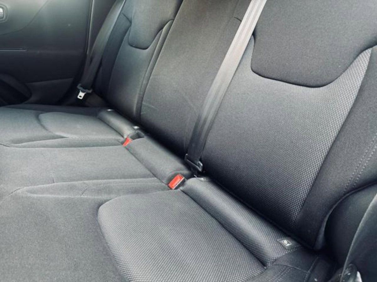 Jeep Renegade 1.6 Mjt DDCT 120 CV Longitude (8)