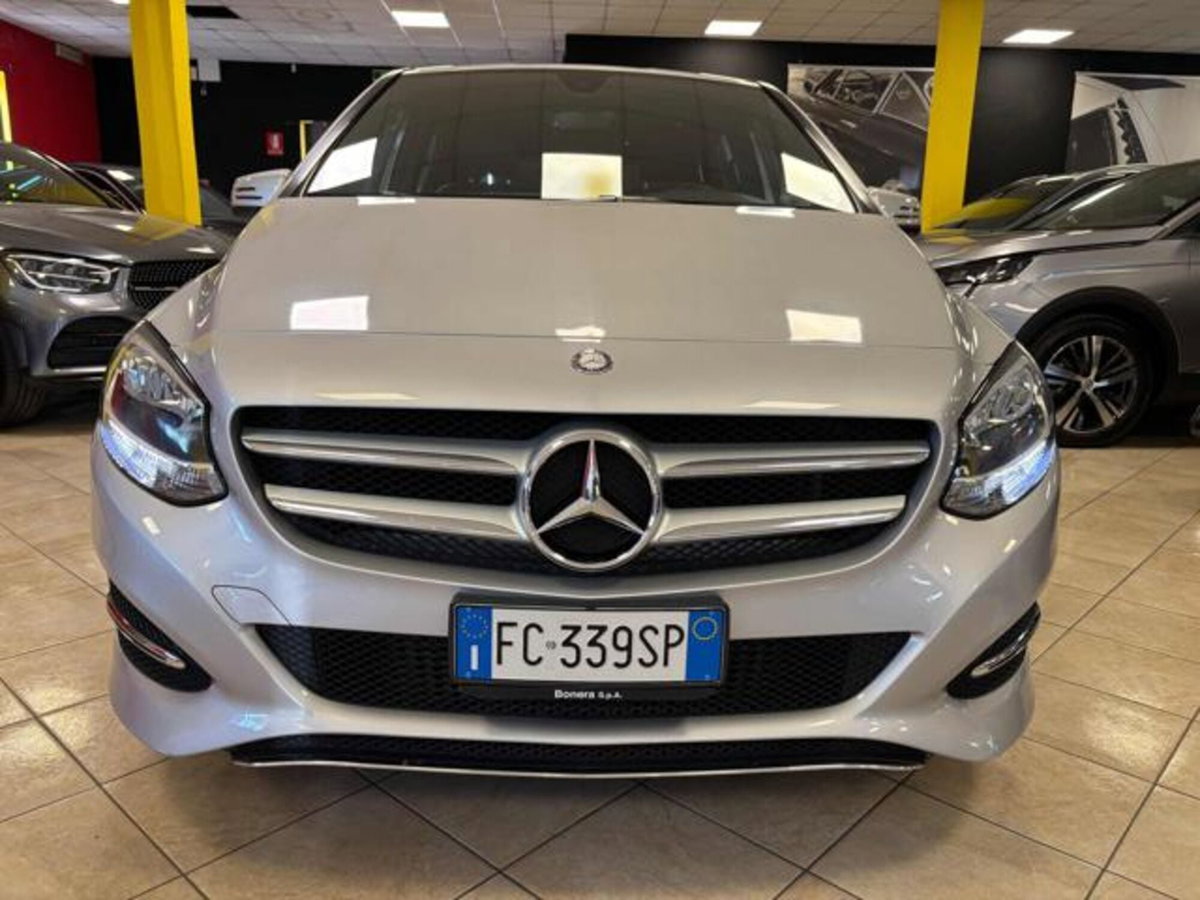 Mercedes-Benz Classe B 180 CDI Sport (3)