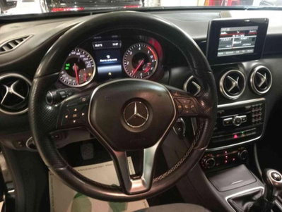 Mercedes-Benz Classe A 160 CDI Sport (11)