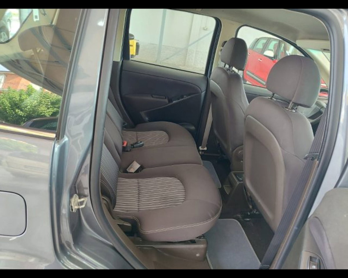 Lancia Musa 1.4 Oro Ecochic GPL (10)