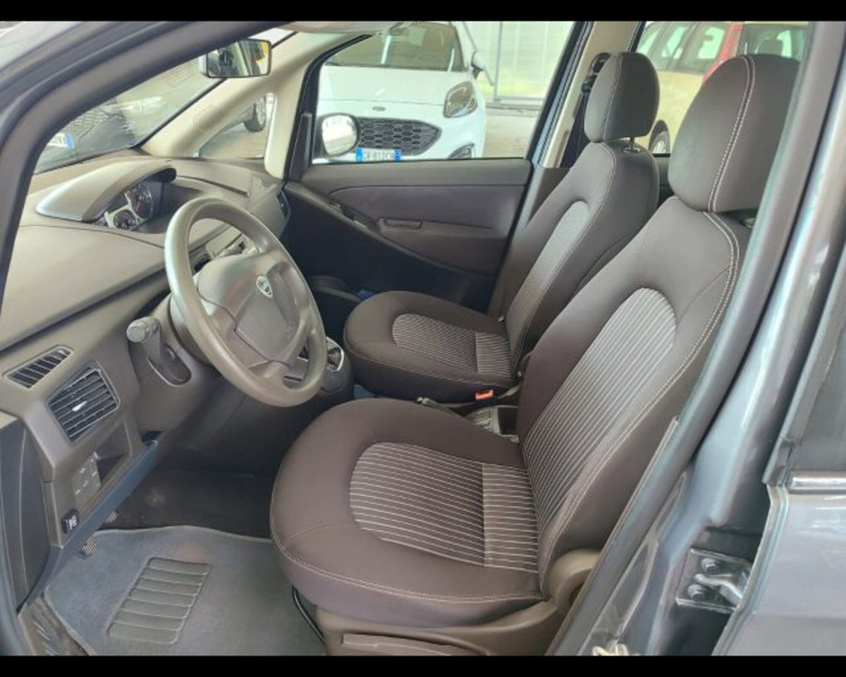 Lancia Musa 1.4 Oro Ecochic GPL (9)
