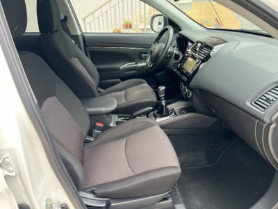 Mitsubishi ASX 1.6 DI-D 114 CV 4WD Intense Navi (7)