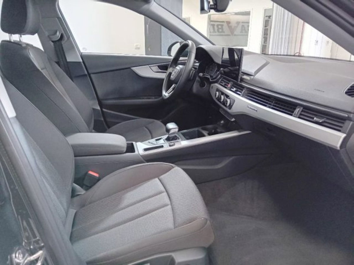 Audi A4 Avant 40 TDI quattro S tronic Business Advanced (11)