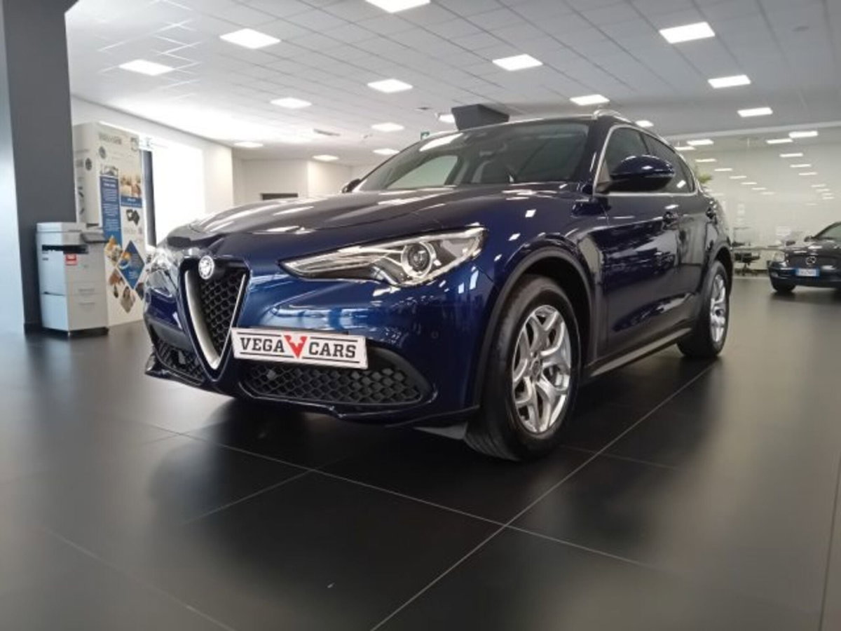 Alfa Romeo Stelvio Stelvio 2.2 Turbodiesel 160 CV AT8 RWD Super Business