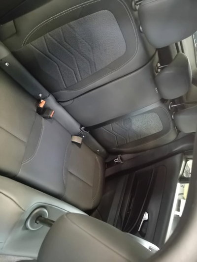 Jeep Avenger 1.2 turbo Summit fwd 100cv (14)