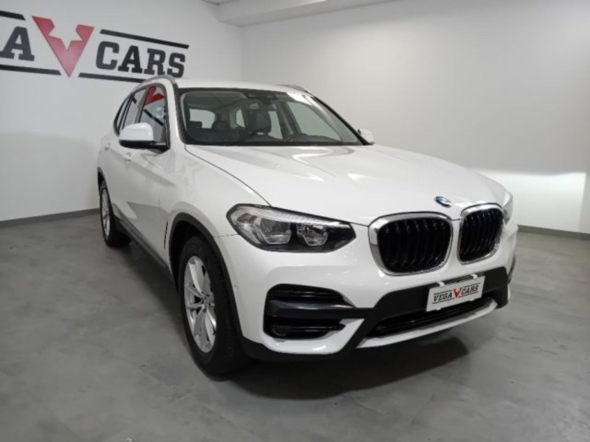BMW X3 xDrive20d 48V Business Advantage (3)
