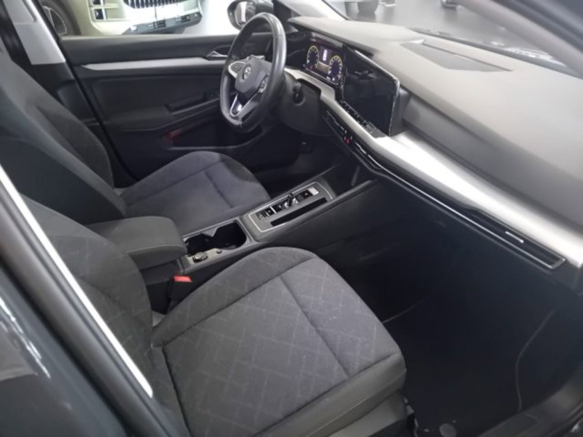 Volkswagen Golf Variant 1.0 eTSI EVO DSG Life (14)
