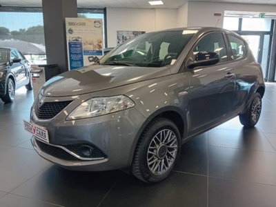 Lancia Ypsilon 0.9 TwinAir 5 porte Metano Ecochic Gold usata