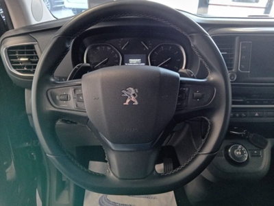Peugeot Traveller BlueHDi 180 S&S EAT8 Long Allure (17)