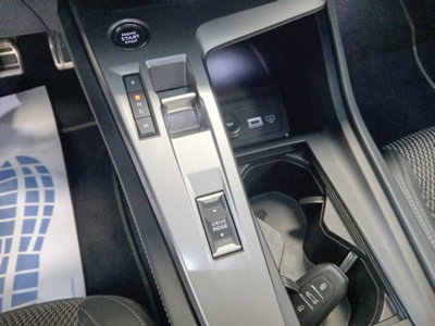 Peugeot 308 SW 1.5 bluehdi GT s&s 130cv eat8 (19)