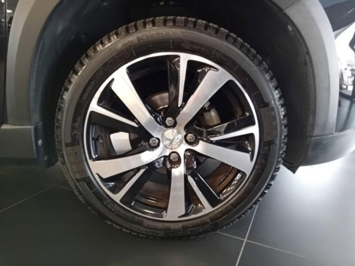 Peugeot 2008 100 S&S Allure (4)