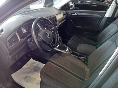 Volkswagen T-Roc 1.0 TSI Style (10)