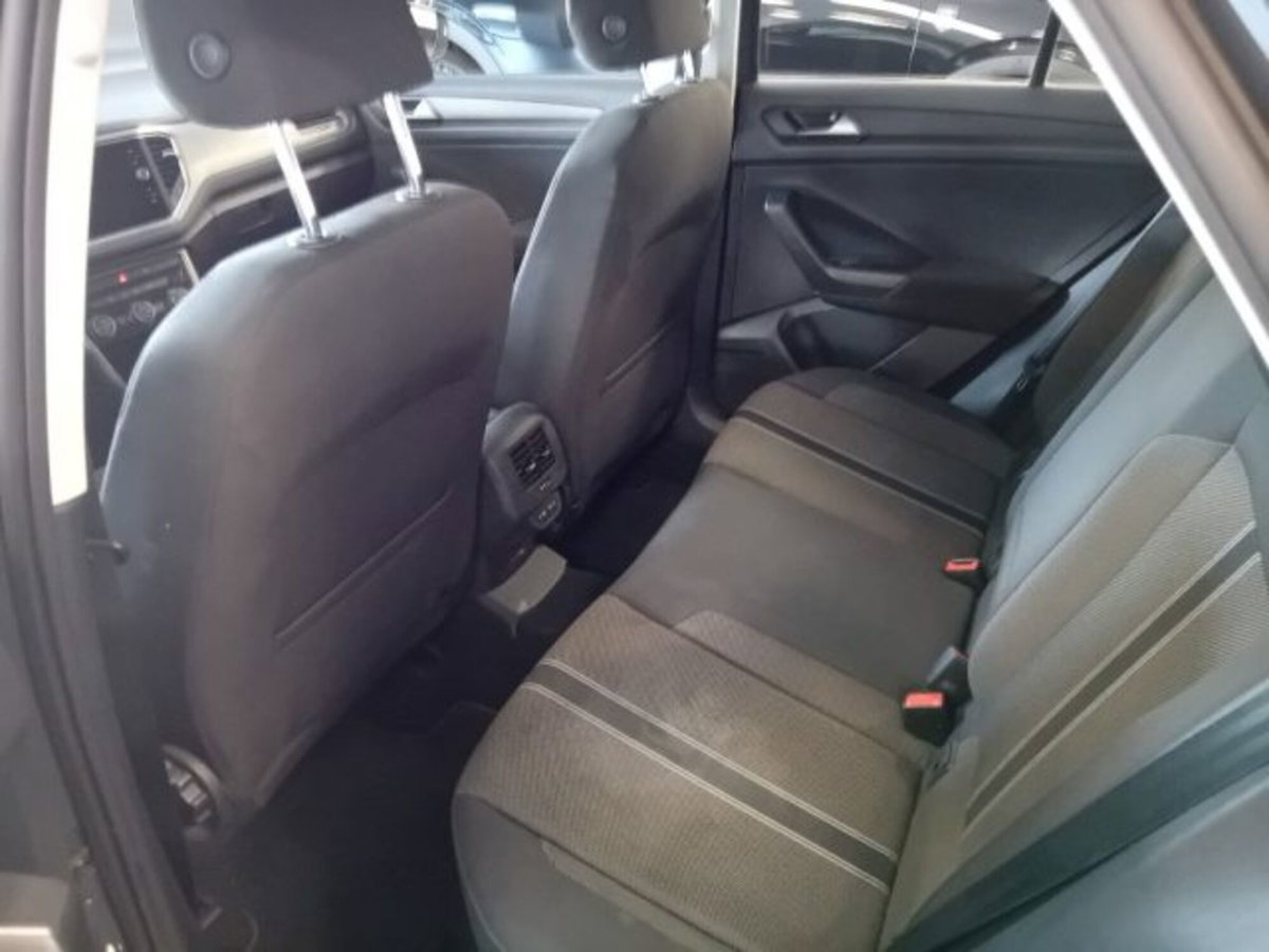 Volkswagen T-Roc 1.0 TSI Style (11)