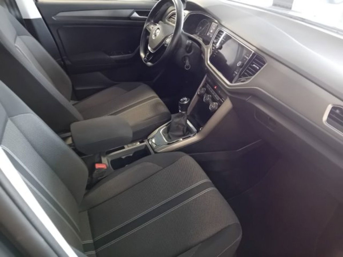 Volkswagen T-Roc 1.0 TSI Style (13)