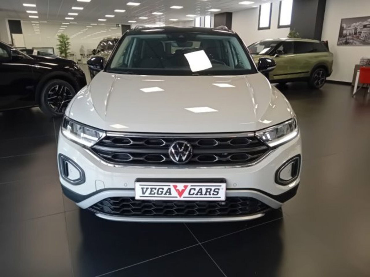 Volkswagen T-Roc 1.0 TSI Life (2)