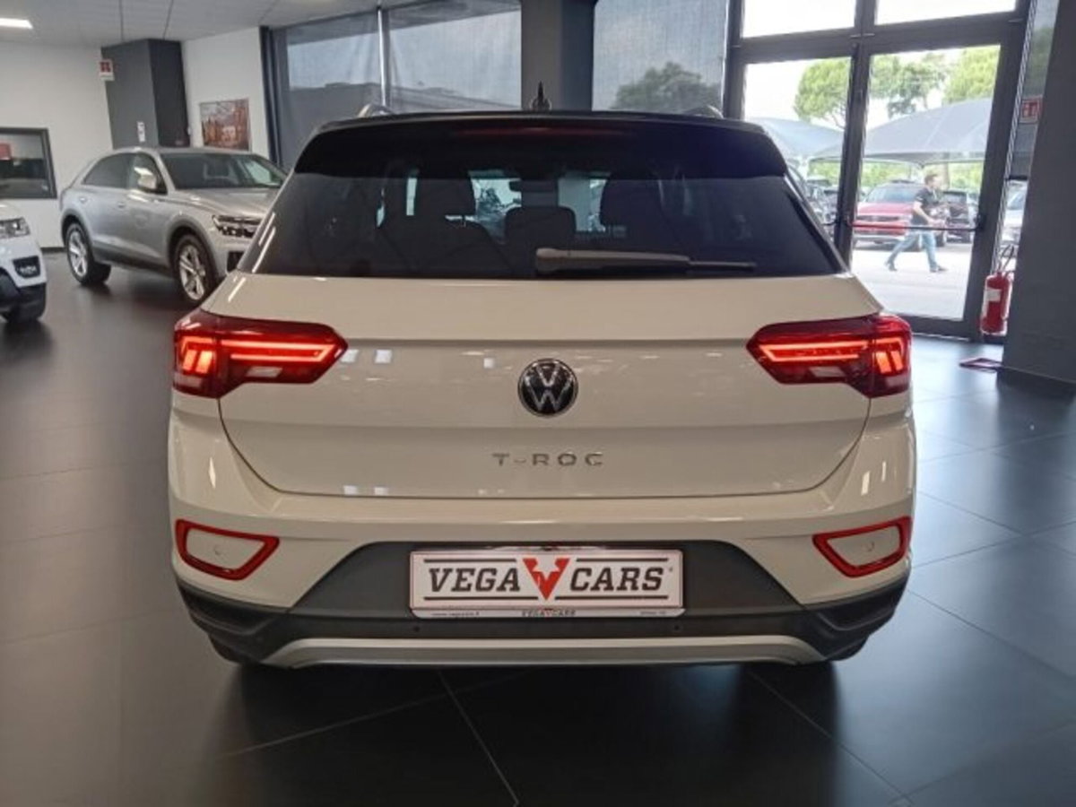 Volkswagen T-Roc 1.0 TSI Life (7)