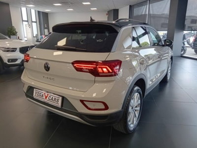 Volkswagen T-Roc 1.0 TSI Life (8)