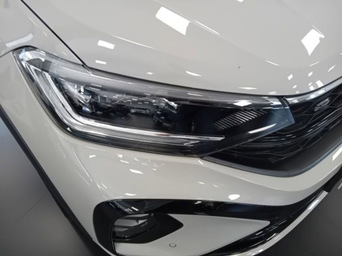 Volkswagen Taigo 1.5 tsi R-Line 150cv dsg (4)