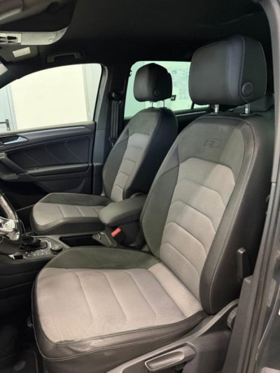Volkswagen Tiguan 2.0 BiTDI SCR DSG 4MOTION Executive R-Line BMT (14)