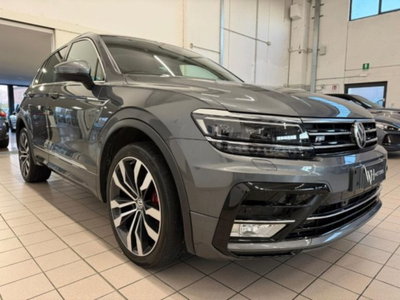 Volkswagen Tiguan 2.0 BiTDI SCR DSG 4MOTION Executive R-Line BMT (3)