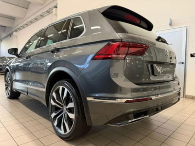 Volkswagen Tiguan 2.0 BiTDI SCR DSG 4MOTION Executive R-Line BMT (4)