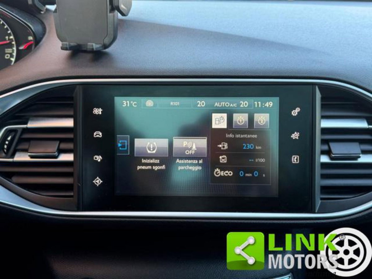 Peugeot 308 SW BlueHDi 120 S&S EAT6 Active (18)