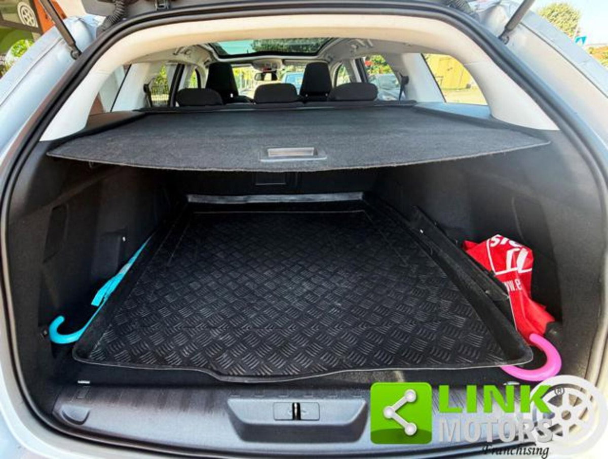 Peugeot 308 SW BlueHDi 120 S&S EAT6 Active (20)