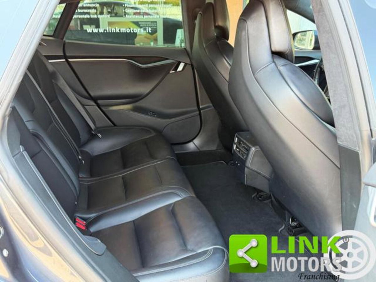 Tesla Model S Model S 100kWh Long Range Dual Motor AWD (12)