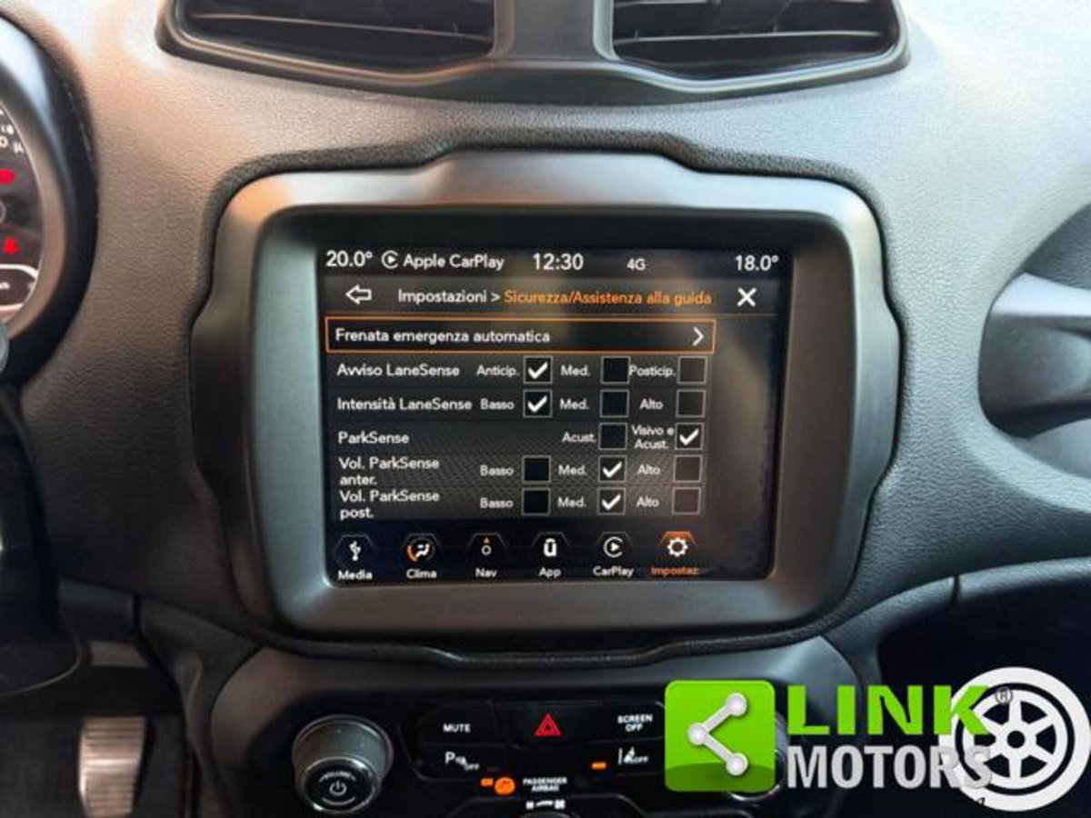 Jeep Renegade 1.6 Mjt 120 CV Longitude (17)