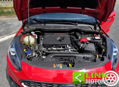 Ford Fiesta 1.5 Ecoboost 200 CV 5 porte ST (13)