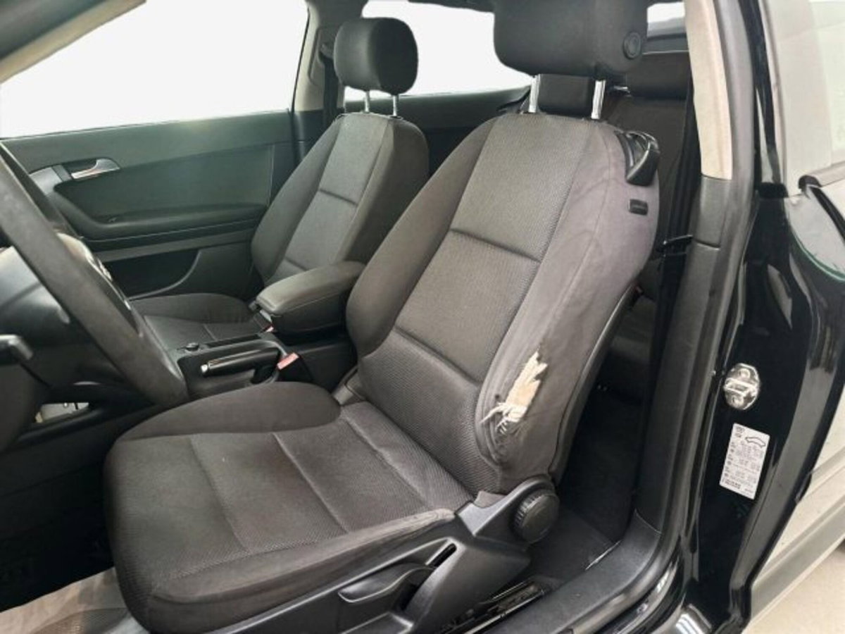 Audi A3 1.6 TDI 90 CV CR F.AP. Attraction (12)