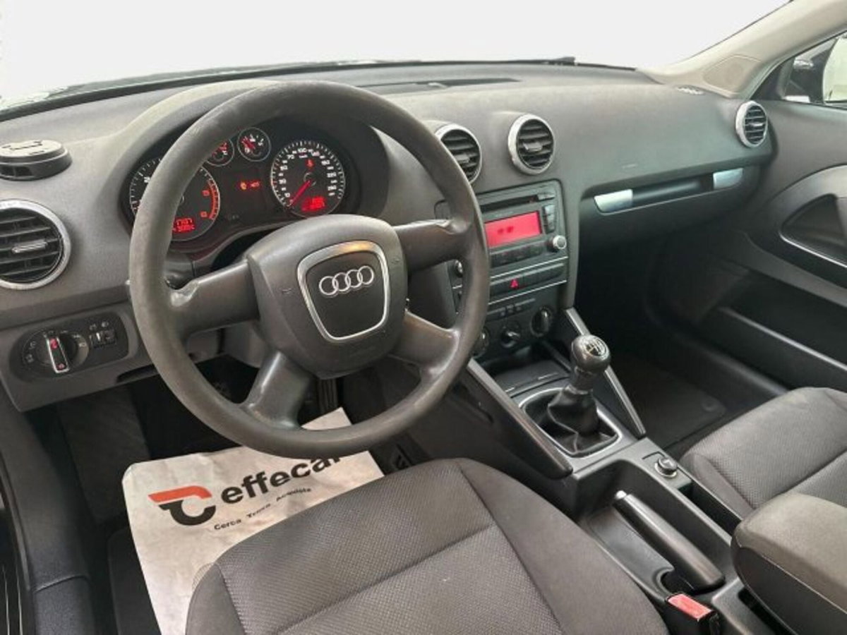 Audi A3 1.6 TDI 90 CV CR F.AP. Attraction (7)