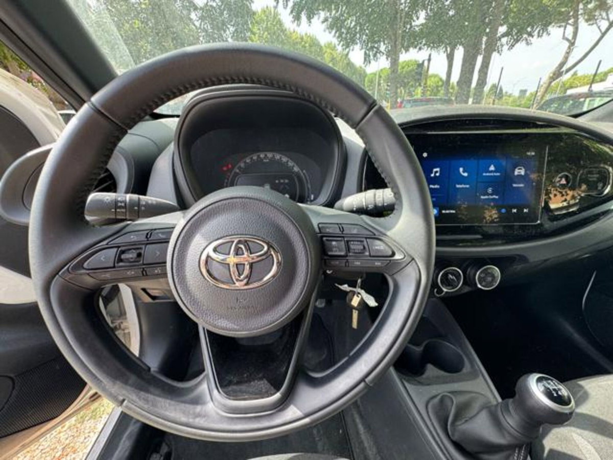 Toyota Aygo X 1.0 Active 72cv (7)