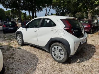 Toyota Aygo X 1.0 Active 72cv (4)