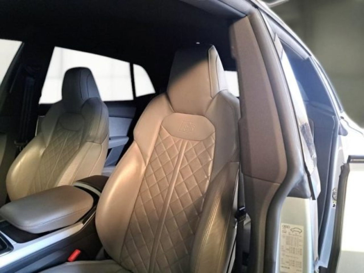 Audi Q8 Q8 50 TDI 286 CV quattro tiptronic Sport (10)
