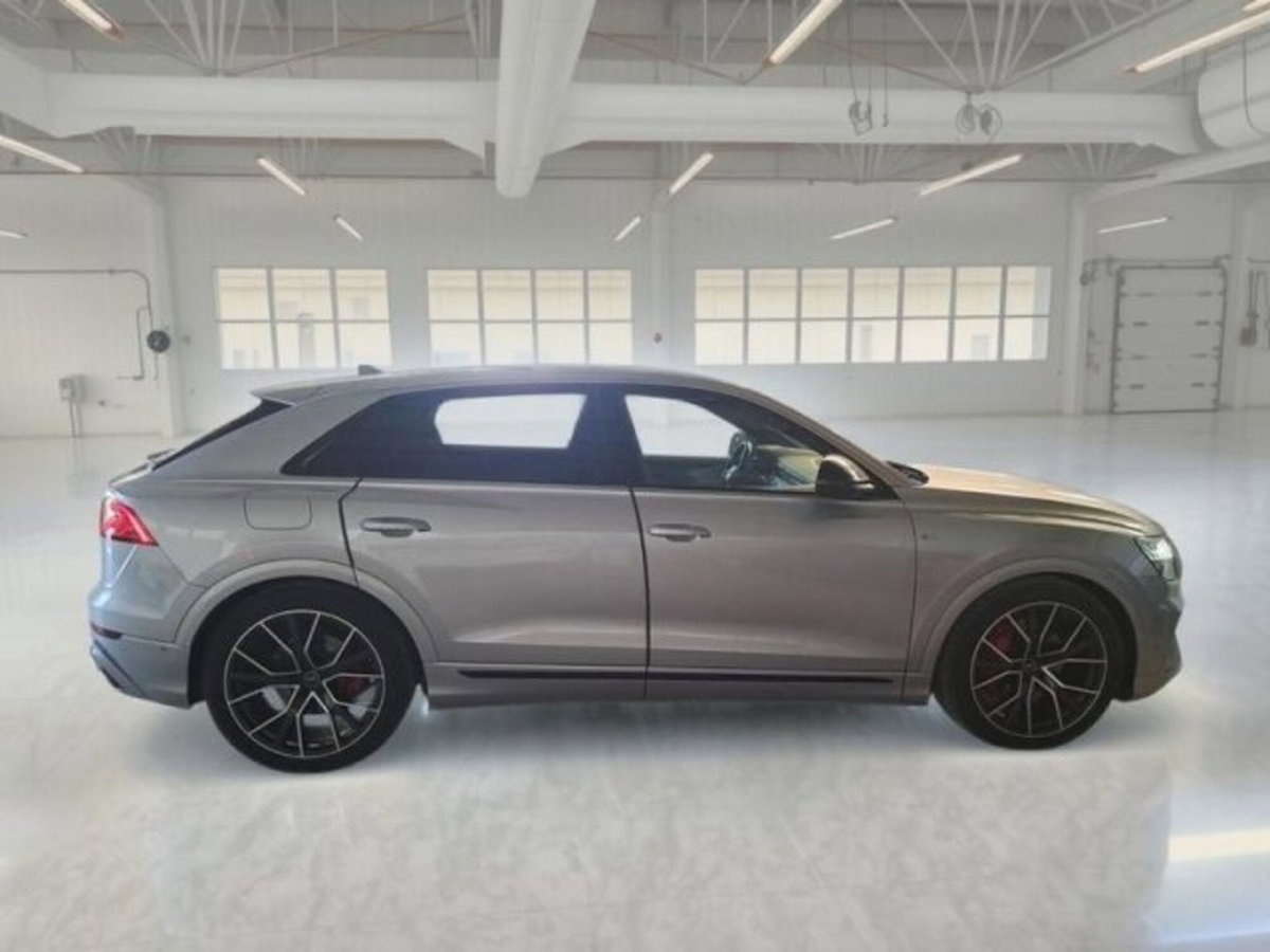 Audi Q8 Q8 50 TDI 286 CV quattro tiptronic Sport (2)