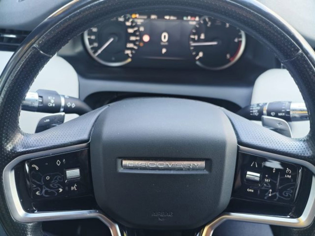 Land Rover Discovery Sport 2.0 TD4 204 CV AWD Auto R-Dynamic HSE (16)